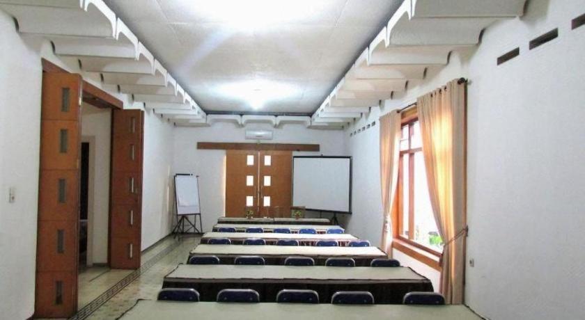 Riche Heritage Hotel Alun Alun מאלאנג מראה חיצוני תמונה