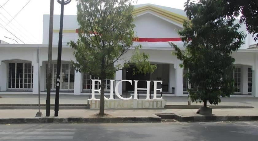 Riche Heritage Hotel Alun Alun מאלאנג מראה חיצוני תמונה