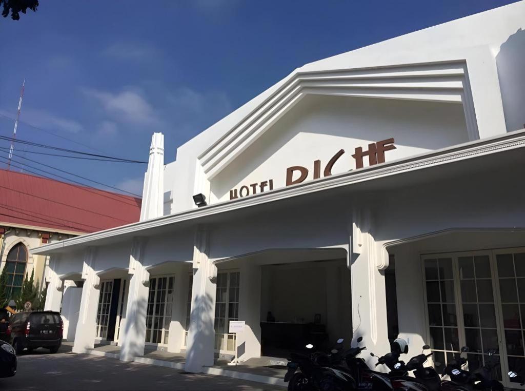 Riche Heritage Hotel Alun Alun מאלאנג מראה חיצוני תמונה