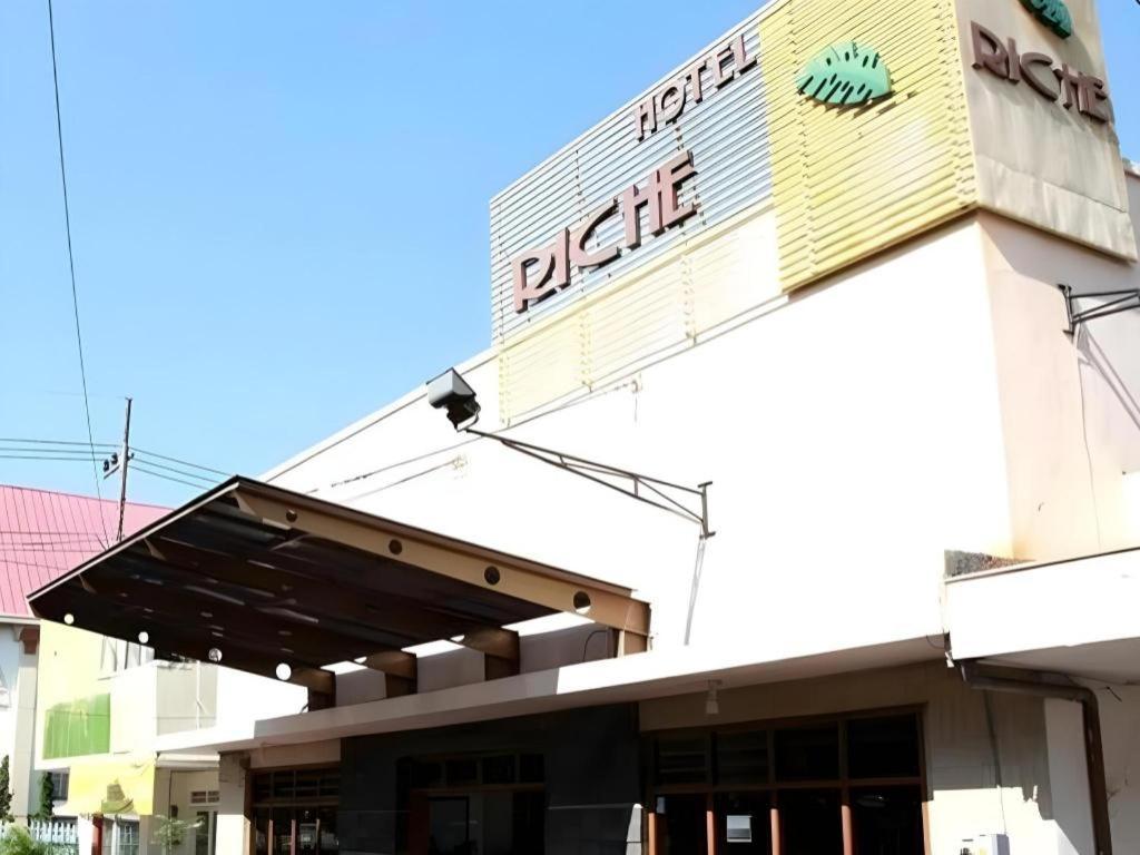 Riche Heritage Hotel Alun Alun מאלאנג מראה חיצוני תמונה