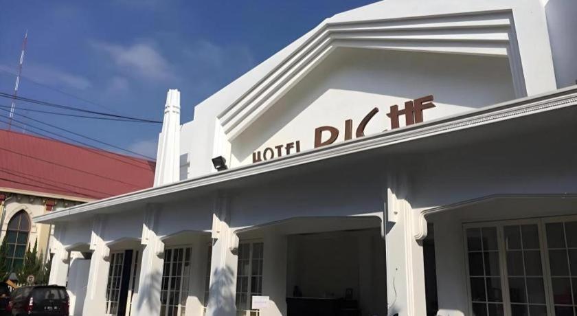 Riche Heritage Hotel Alun Alun מאלאנג מראה חיצוני תמונה